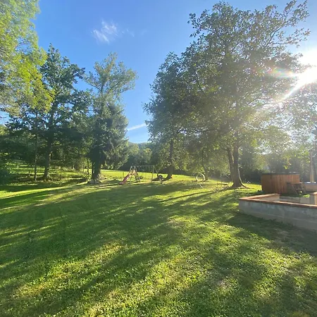 Domaine Aux Souvenirs Denfance Benaix